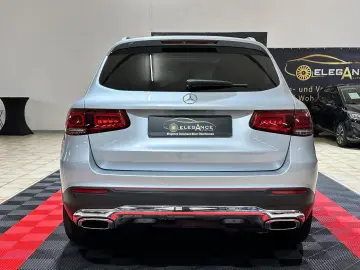 GLC 220 d 4Matic PANO KAMERA LED MBUX