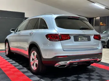 GLC 220 d 4Matic PANO KAMERA LED MBUX