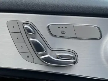 GLC 220 d 4matic AMG  MBUX Navi Cam HUD Sport LM