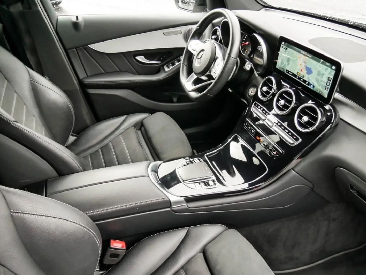 GLC 200 4M AMG BURM NIGHT MBUX SHZ TEMP KAM KEYL