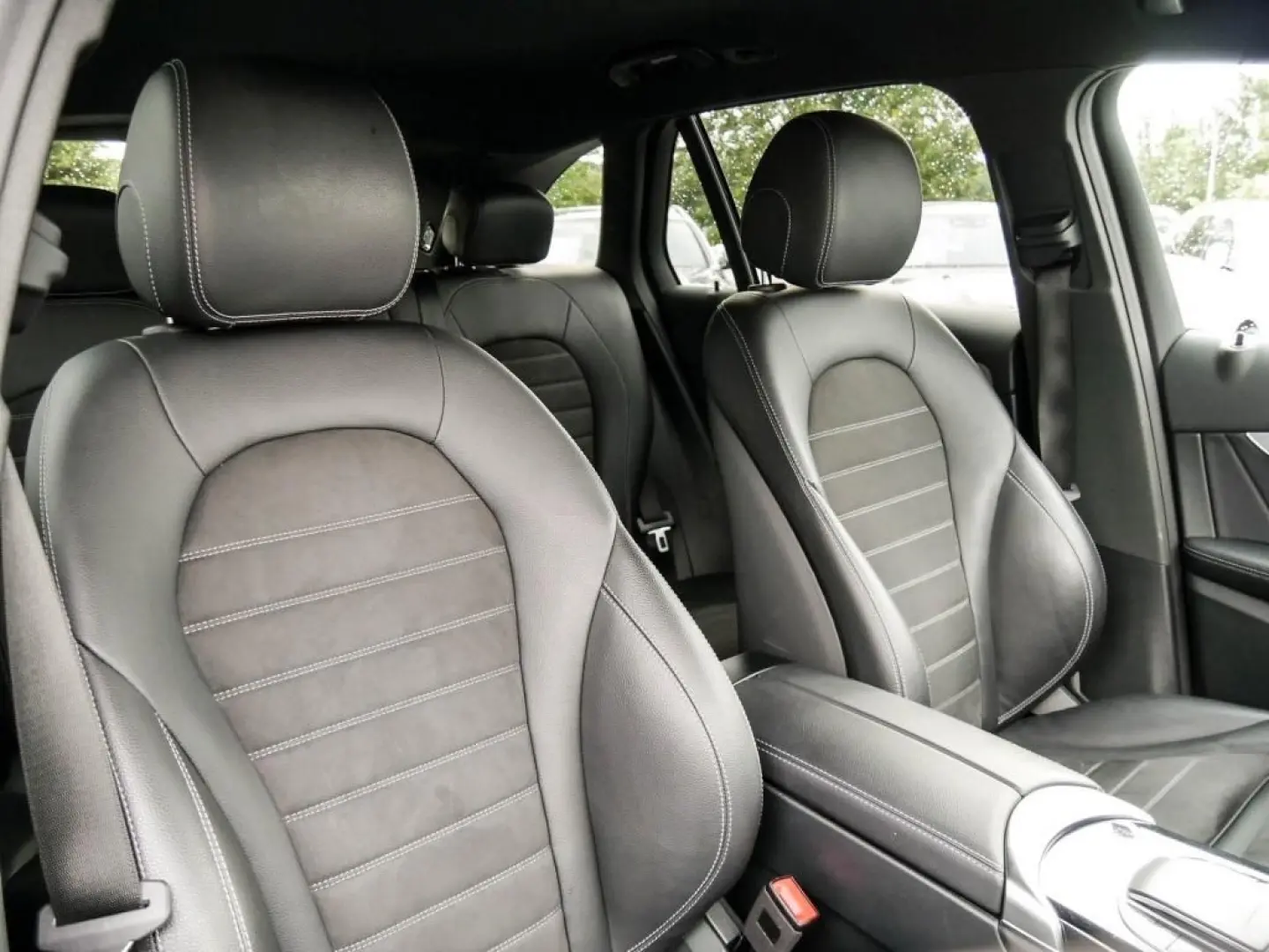 GLC 200 4M AMG BURM NIGHT MBUX SHZ TEMP KAM KEYL