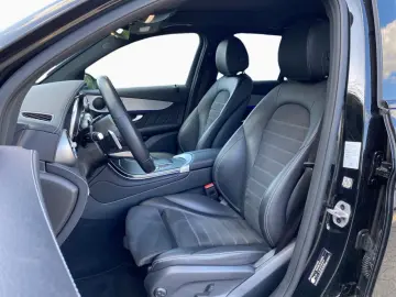 GLC 220d 4M 9G-TRONIC AMG Line Night Pano AHK