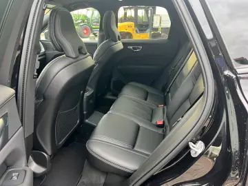 XC60 T8 Plus Black Edition HEAD UP LED