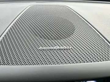 XC60 T8 Plus Black Edition HEAD UP LED