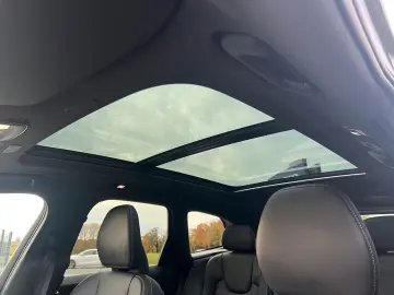 XC60 T8 Plus Black Edition HEAD UP LED