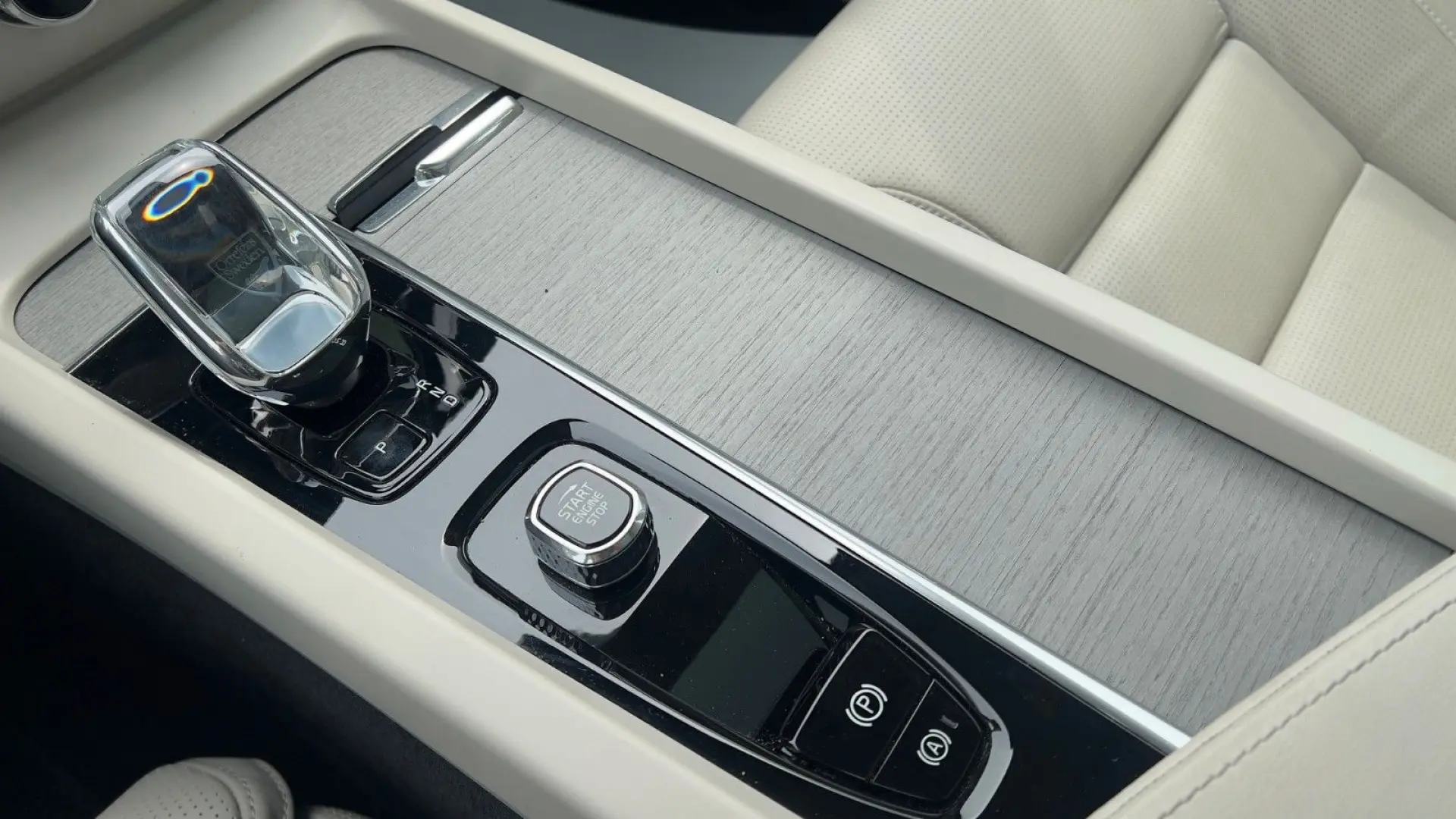 XC60 B5 D Ultimate Bright AWD AHK Massage