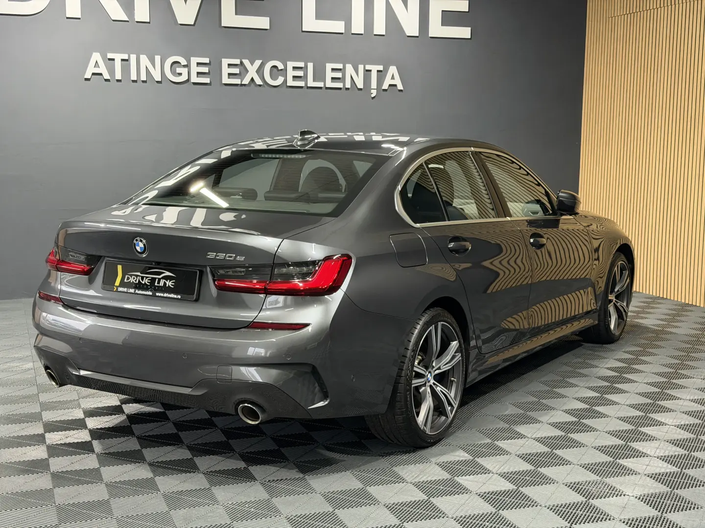 BMW 330e Aut. M Sport Limousine