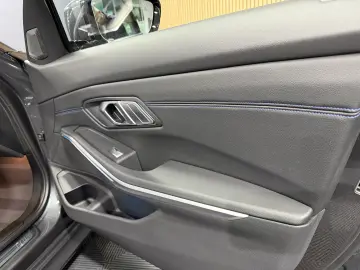 BMW 330e Aut. M Sport Limousine