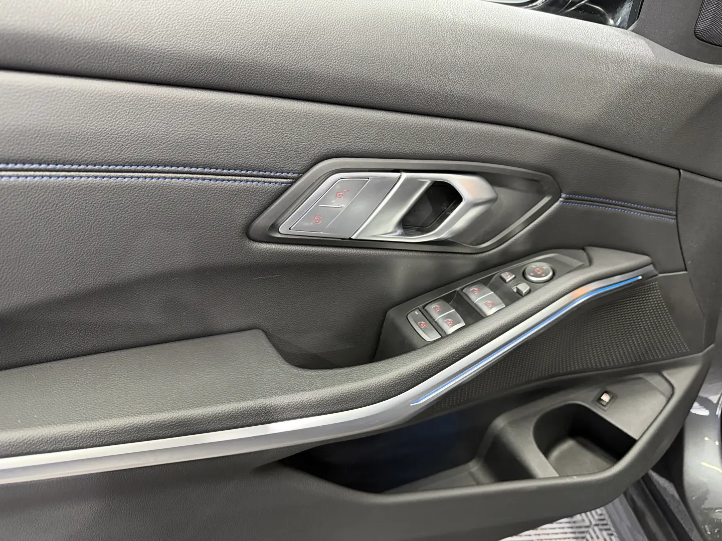 BMW 330e Aut. M Sport Limousine