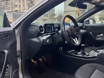 Mercedes Benz CLA 180d