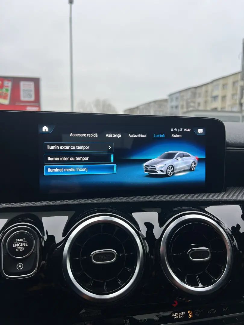 Mercedes Benz CLA 180d