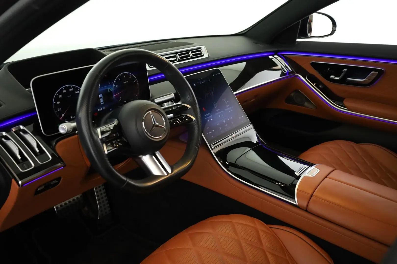 S 580 lang AMG DIGITAL Pano HUD HighEndFond 21