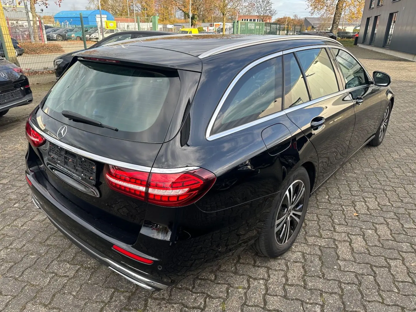 E 220 d T 9G Avantgarde Kamera LED Spurpaket