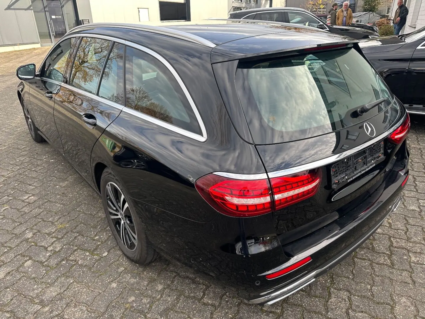 E 220 d T 9G Avantgarde Kamera LED Spurpaket