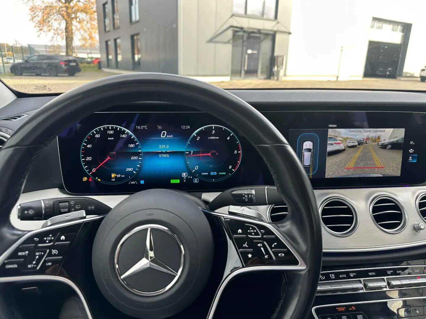 E 220 d T 9G Avantgarde Kamera LED Spurpaket