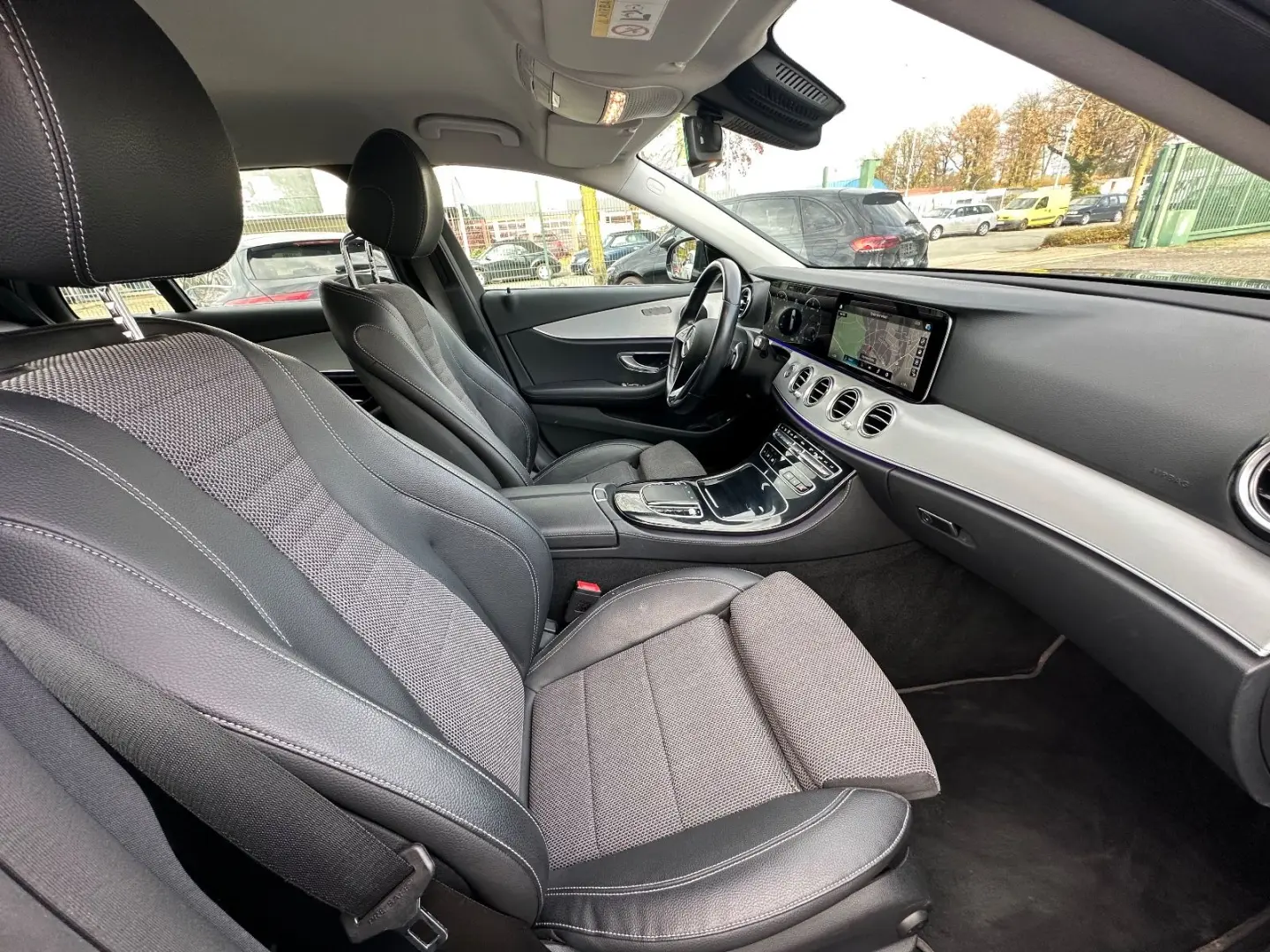 E 220 d T 9G Avantgarde Kamera LED Spurpaket