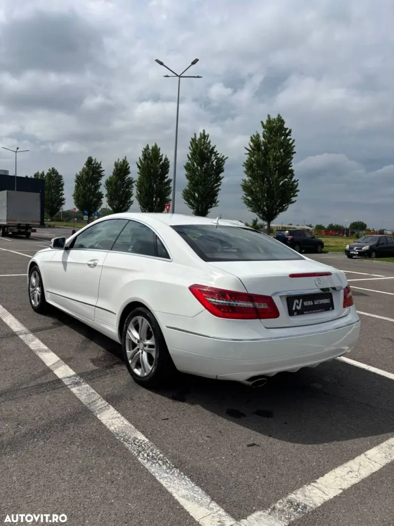 Mercedes-Benz E 200 CGI BlueEfficiency Avantgarde