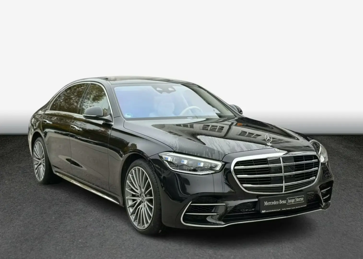 S 580 4M L AMG Panorama 3D Burmester E-ACTIVE Body