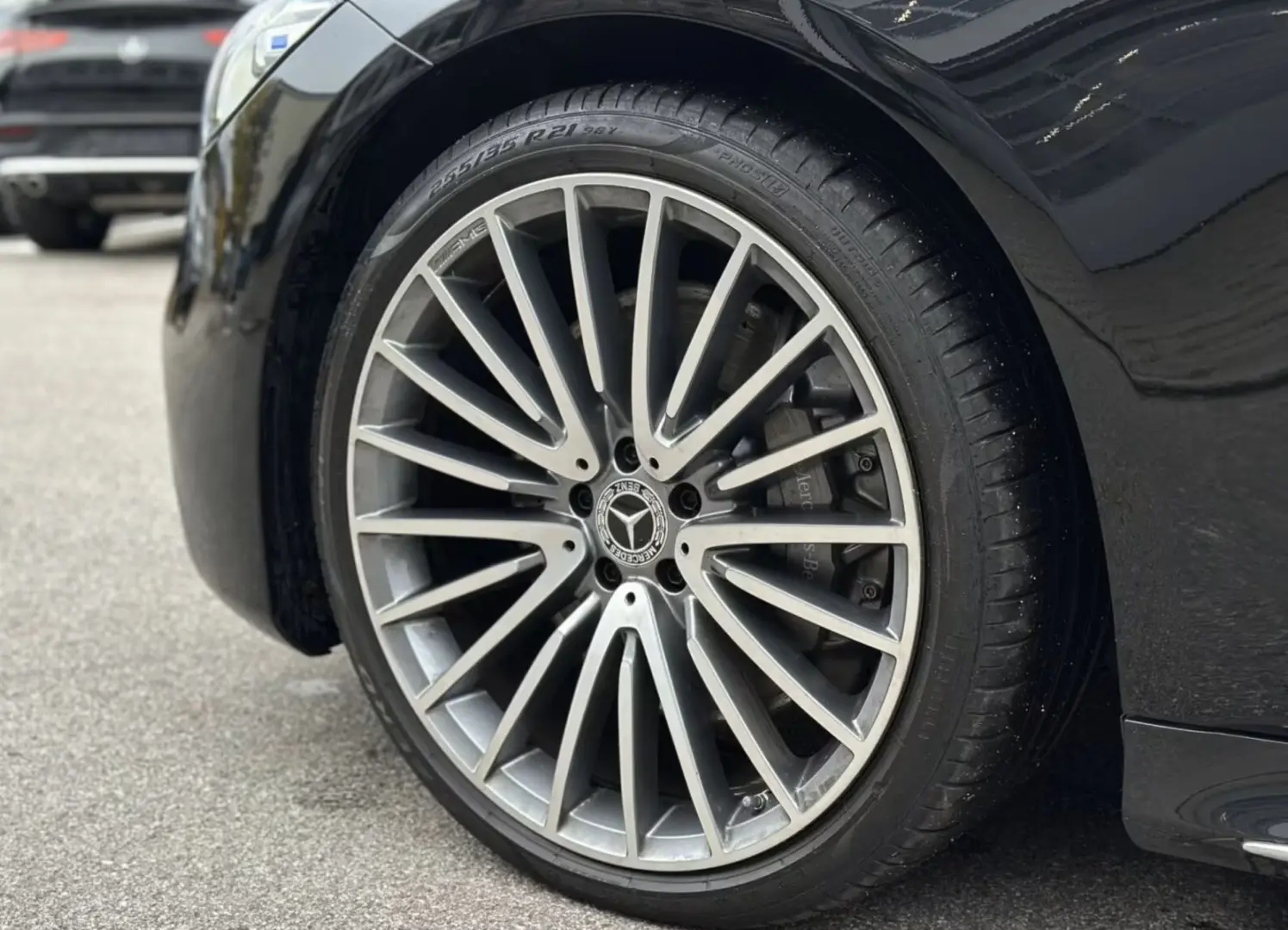 S 580 4M L AMG Panorama 3D Burmester E-ACTIVE Body