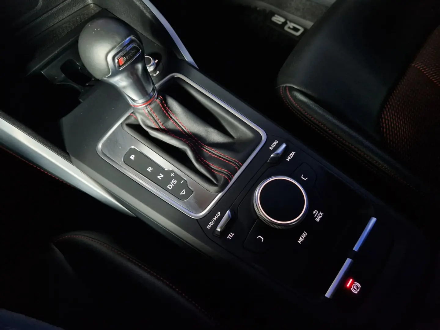 AUDI Q2 QUATRO  2.0TFSI S-TRONIC 300CP