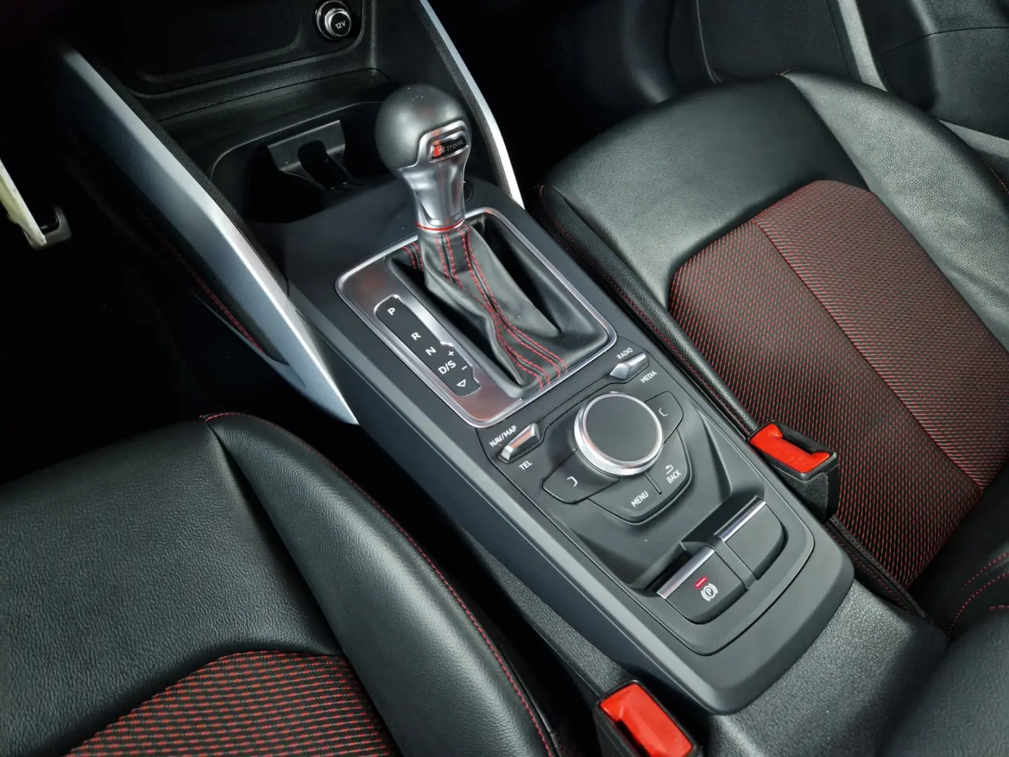 AUDI Q2 QUATRO  2.0TFSI S-TRONIC 300CP