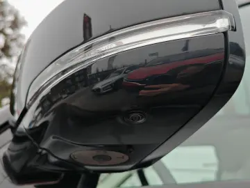 Range Rover Vogue 4.4 Diesel 340cp la COMANDA