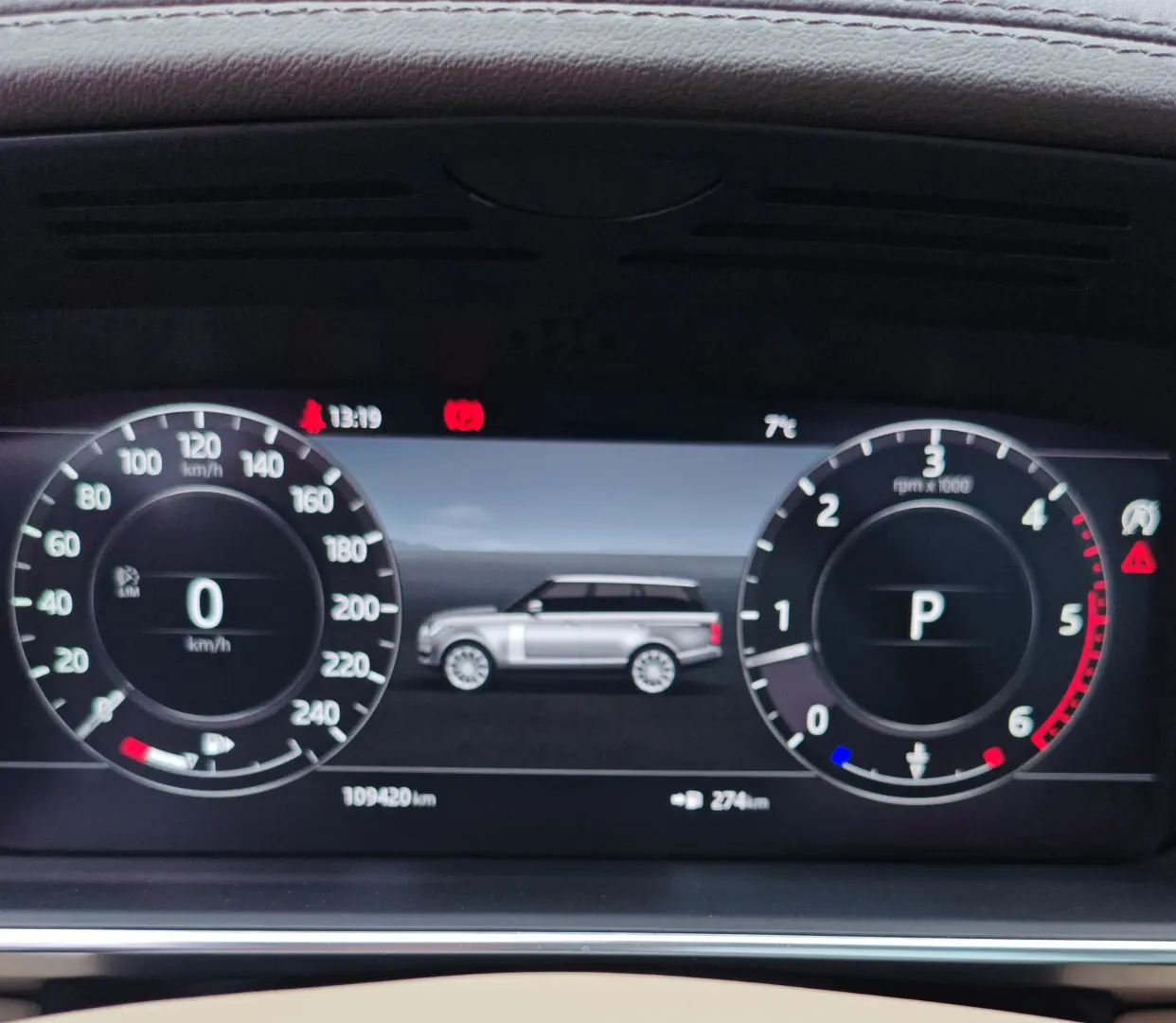 Range Rover Vogue 4.4 Diesel 340cp la COMANDA