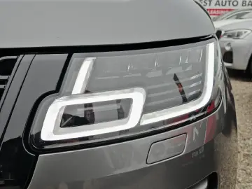 Range Rover Vogue 4.4 Diesel 340cp la COMANDA