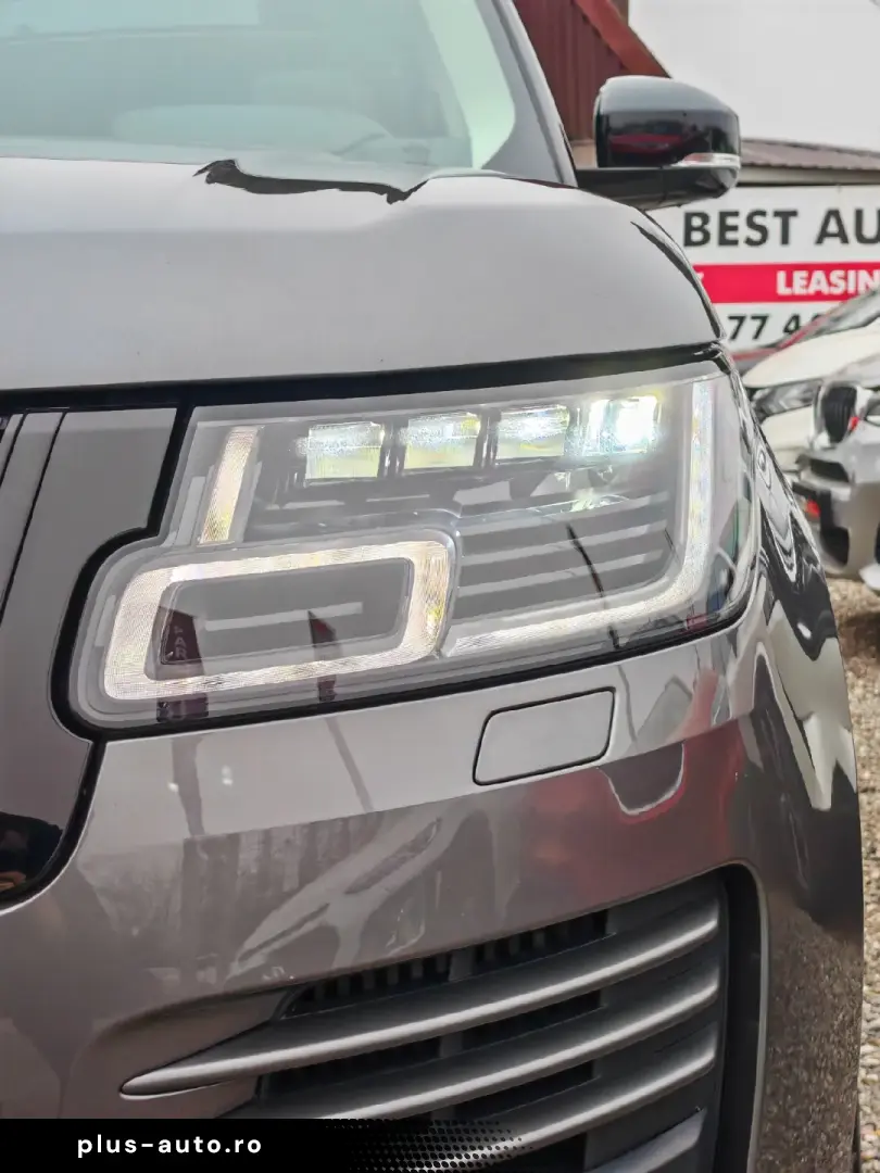 Range Rover Vogue 4.4 Diesel 340cp la COMANDA