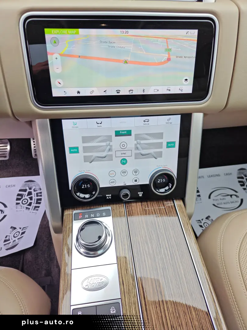 Range Rover Vogue 4.4 Diesel 340cp la COMANDA