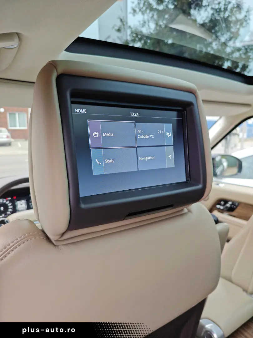 Range Rover Vogue 4.4 Diesel 340cp la COMANDA