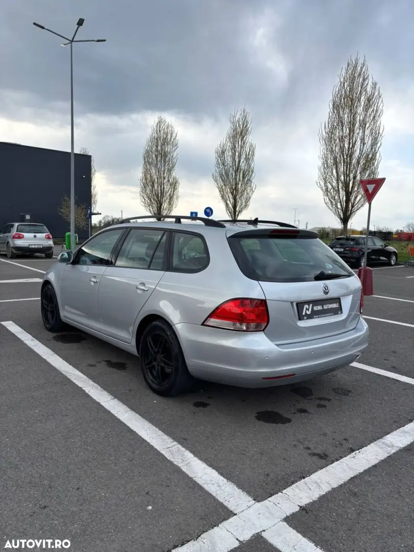 Volkswagen Golf 1.6 TDI Trendline Bluemotion