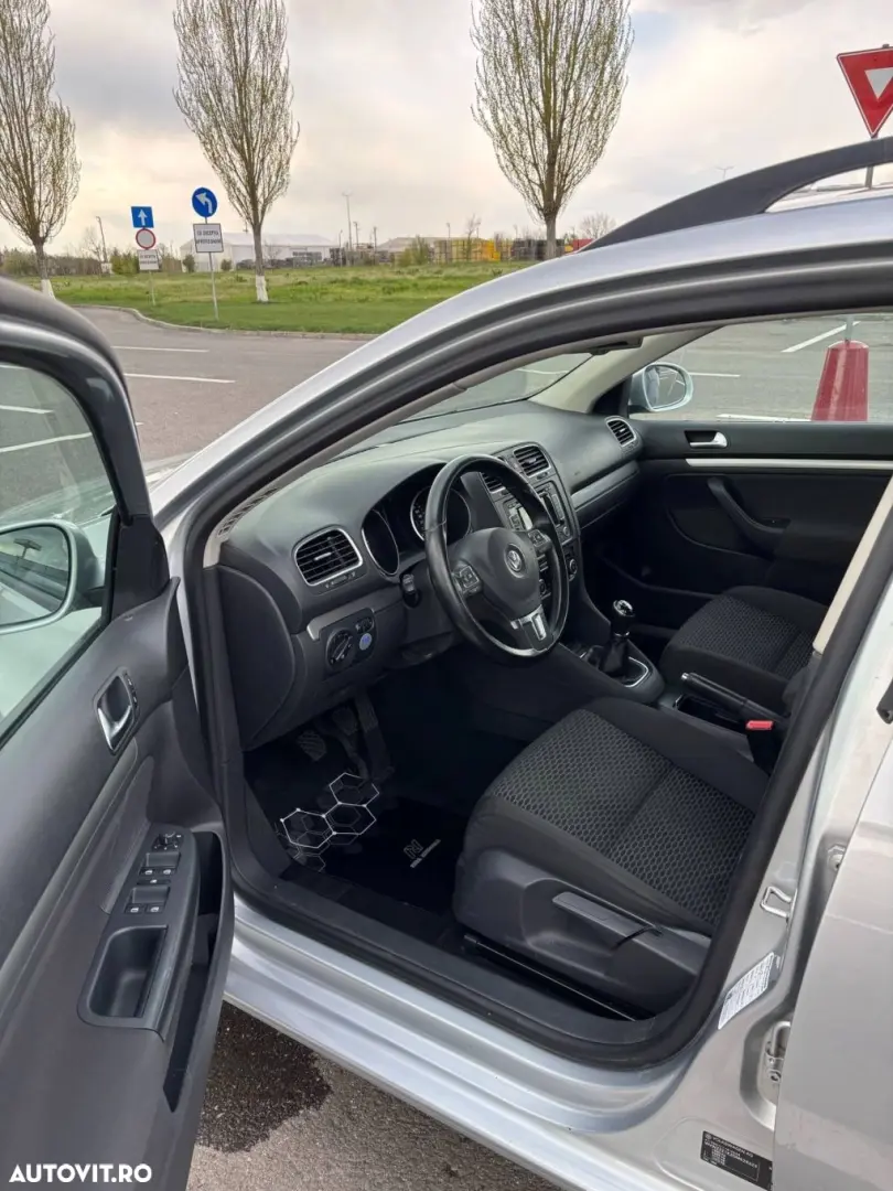 Volkswagen Golf 1.6 TDI Trendline Bluemotion