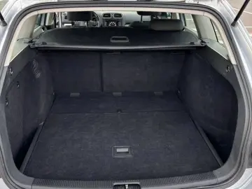 Volkswagen Golf 1.6 TDI Trendline Bluemotion