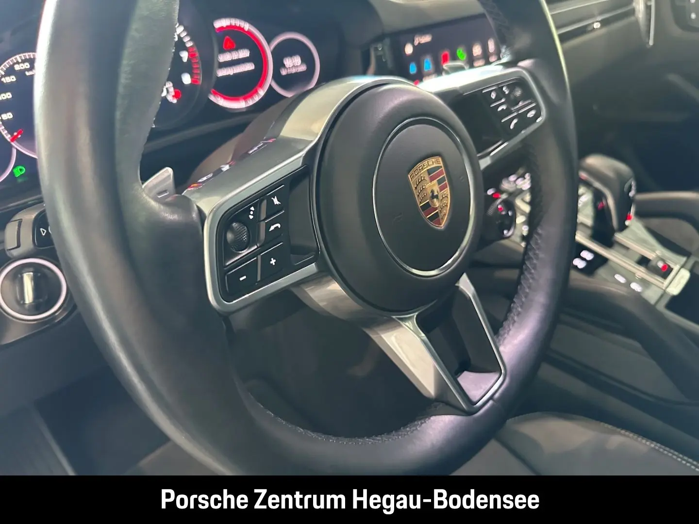 Cayenne GTS Coupe Panorama Head-Up PASM BOSE