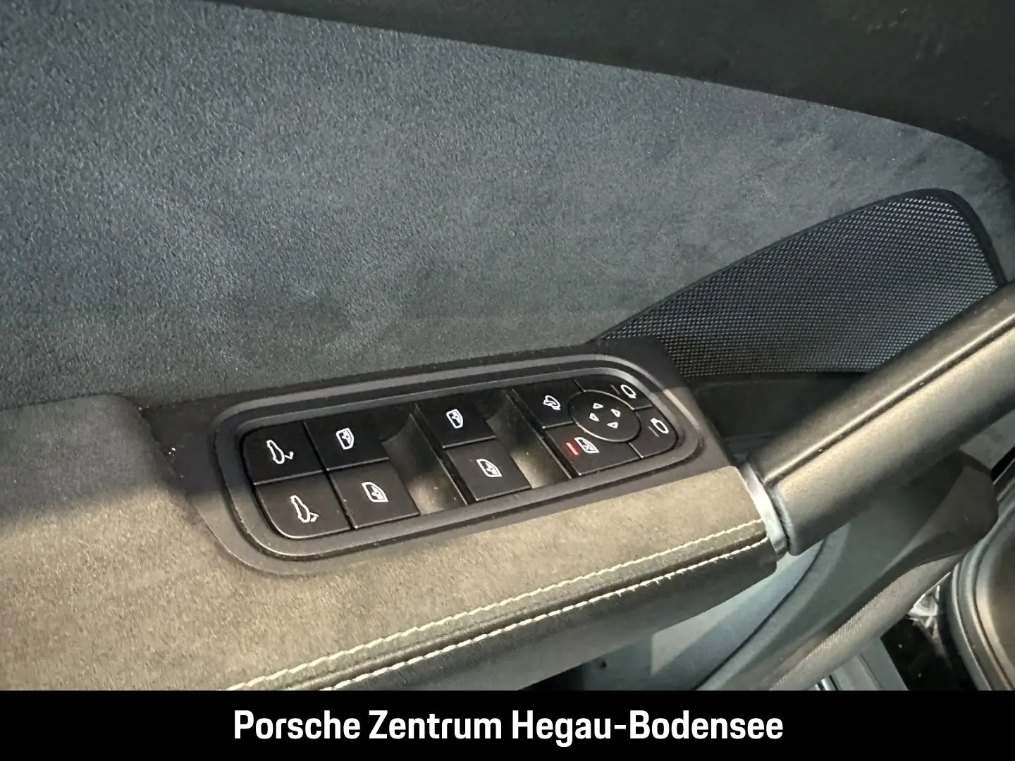 Cayenne GTS Coupe Panorama Head-Up PASM BOSE