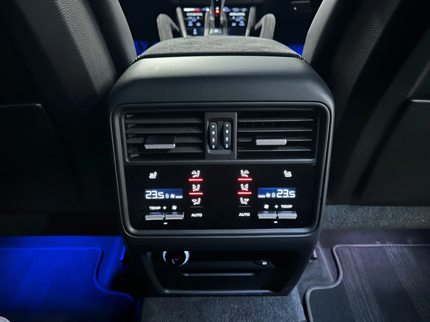 Cayenne Coupé Turbo GT Carbon Nachtsicht Chrono