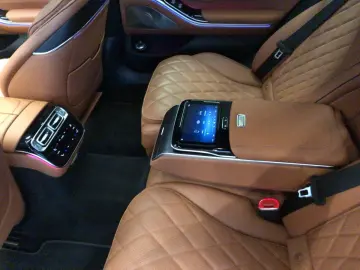 S 580 e Long AMG-Line Burmester DigiLight HeadUp