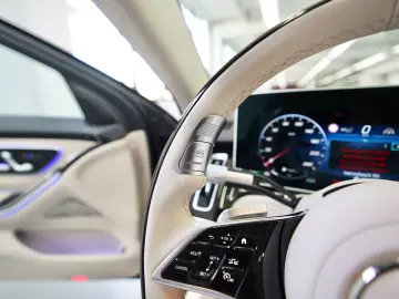 S 580 V8 4Matic Long-M AMG 2025 LINE-VOLL