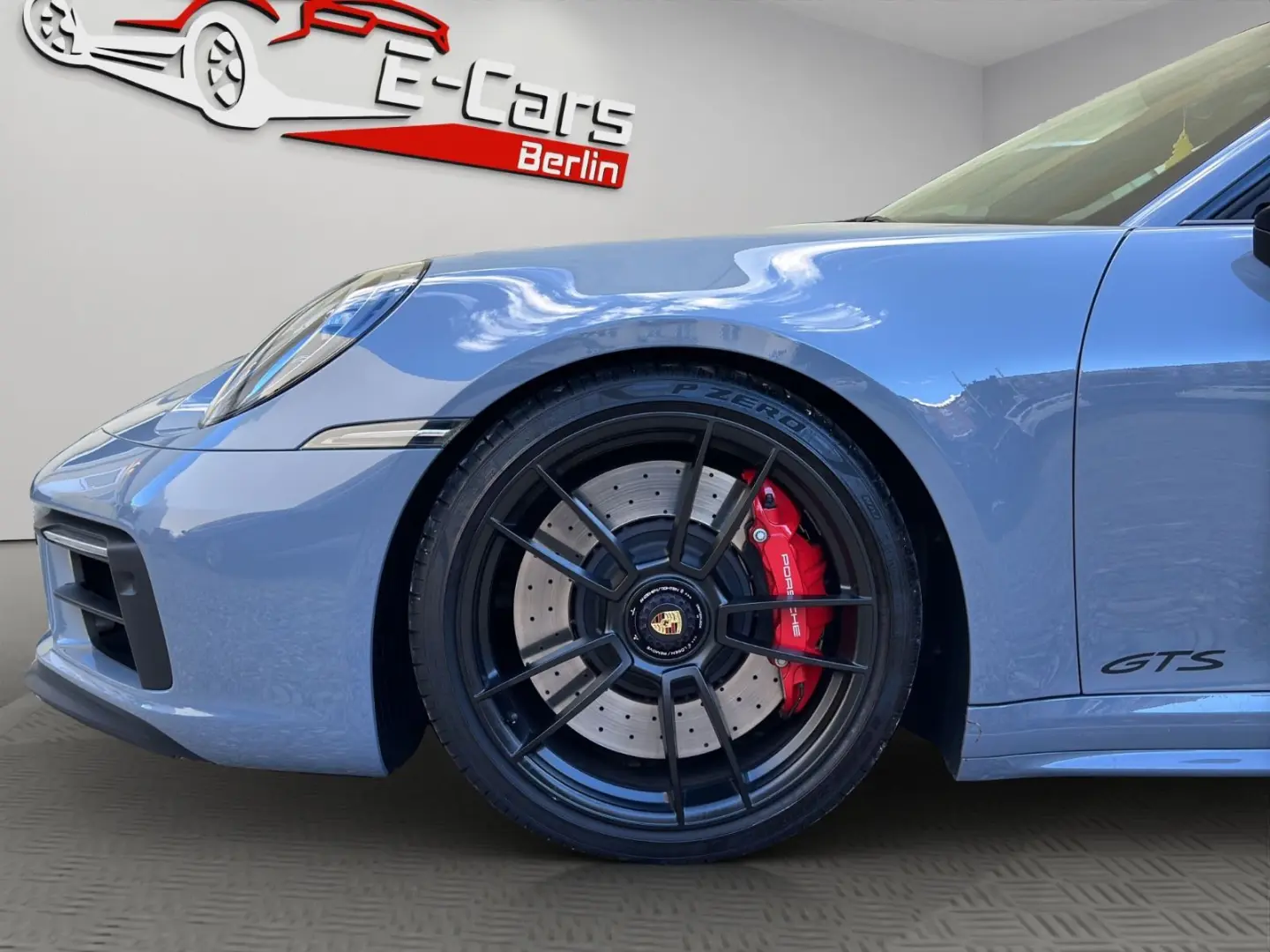 911 Carrera 4 GTS APPROVED KEYLESS CHRONO PANO