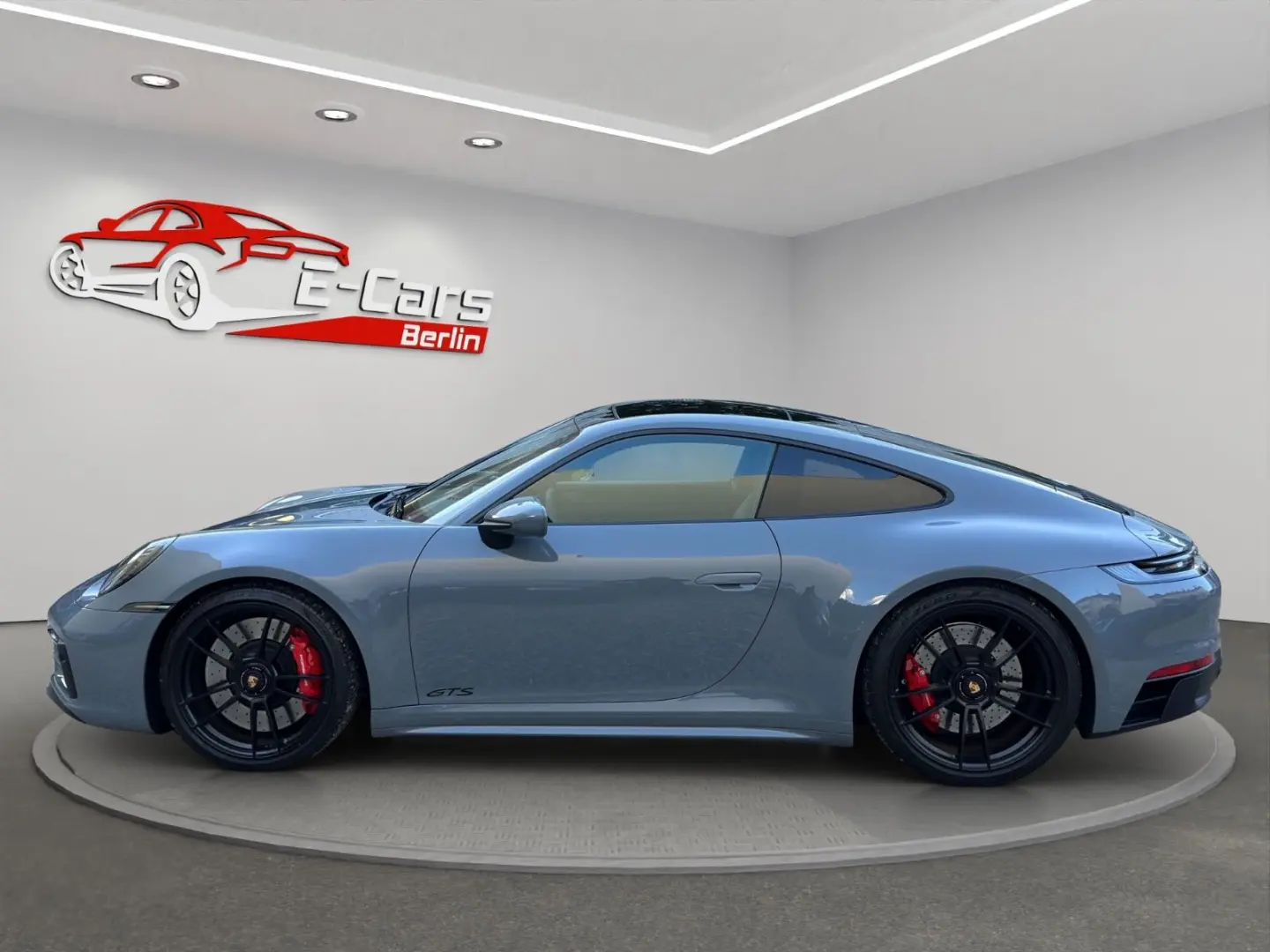 911 Carrera 4 GTS APPROVED KEYLESS CHRONO PANO
