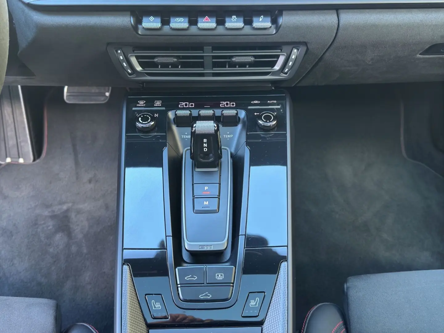 911 Carrera 4 GTS APPROVED KEYLESS CHRONO PANO