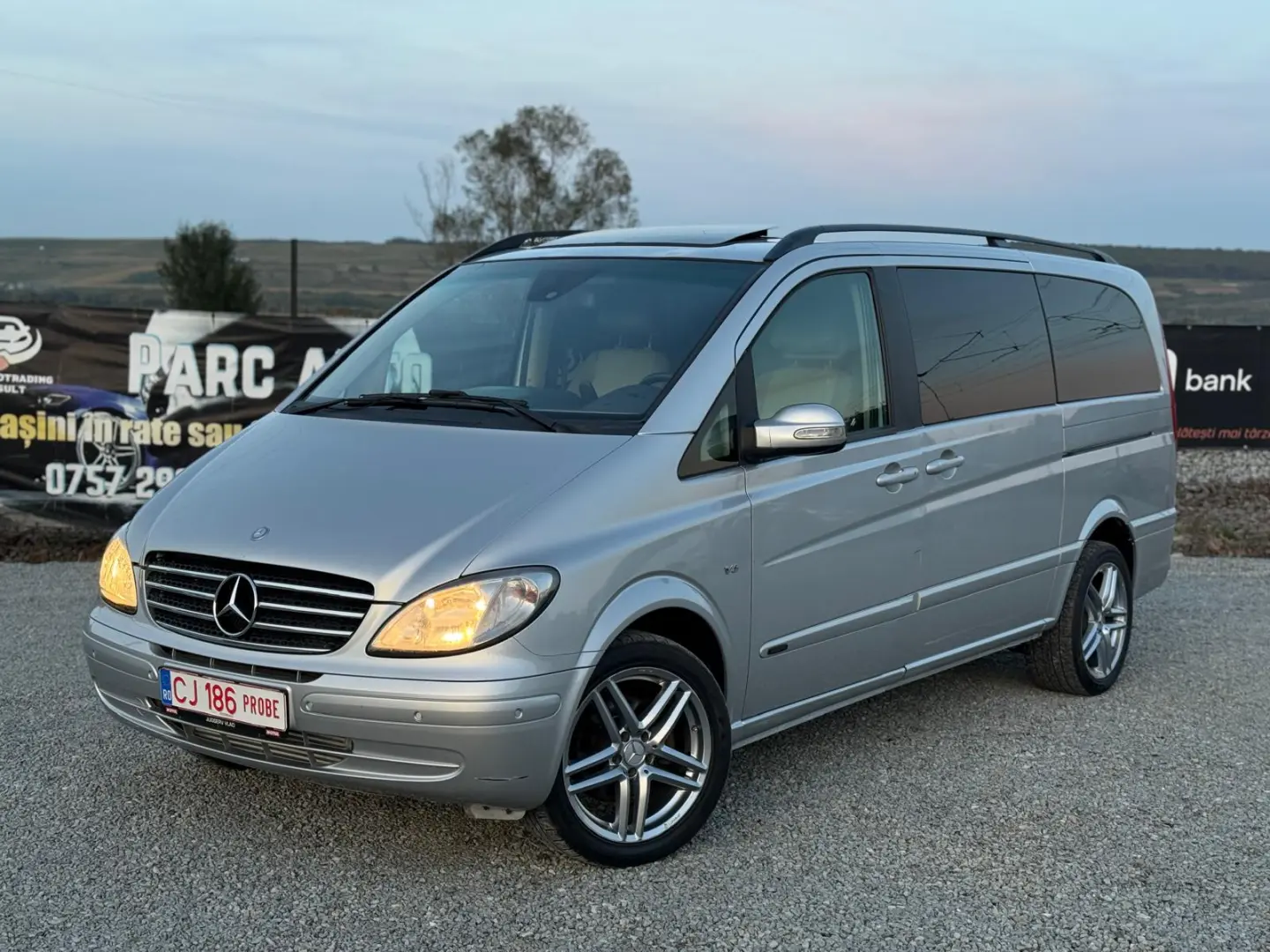 Vand Mercedes Viano 3.0cdi automat autoutilitara 5 locuri