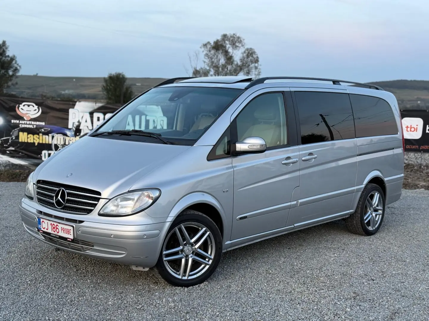 Vand Mercedes Viano 3.0cdi automat autoutilitara 5 locuri
