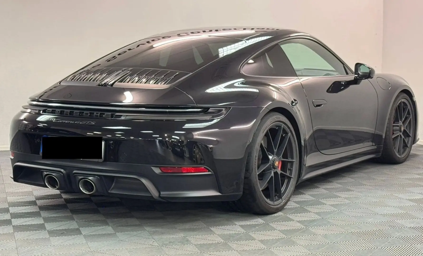 911 Carrera 4 GTS T-Hybrid