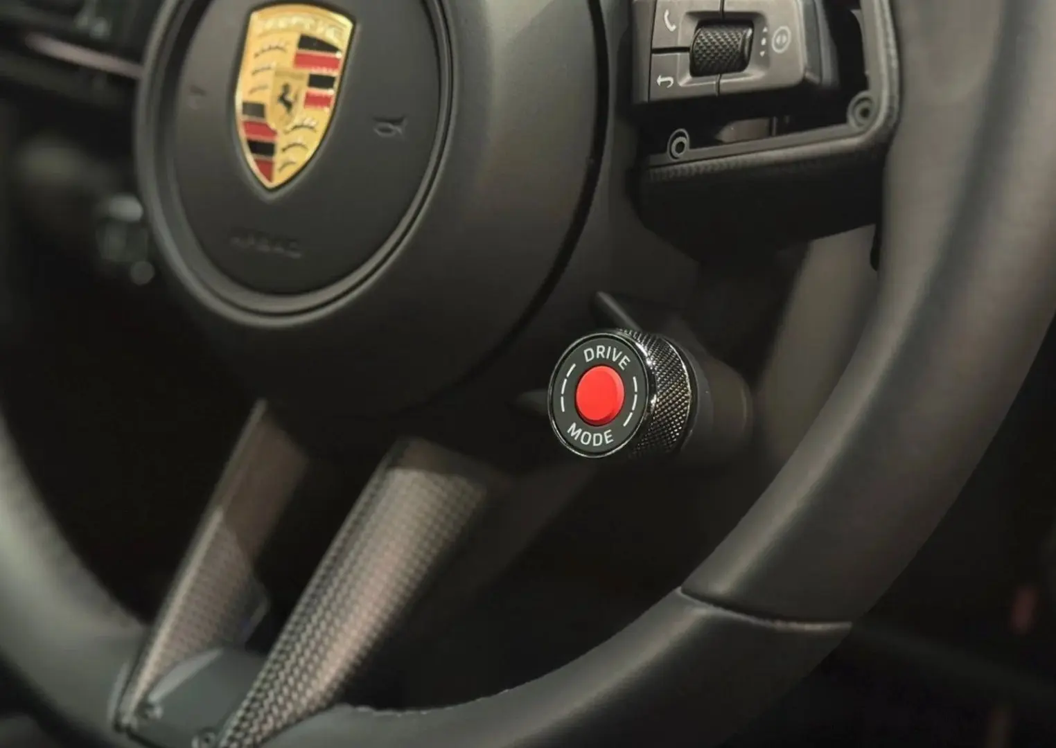 911 Carrera 4 GTS T-Hybrid