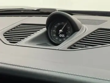 911 Carrera 4 GTS T-Hybrid