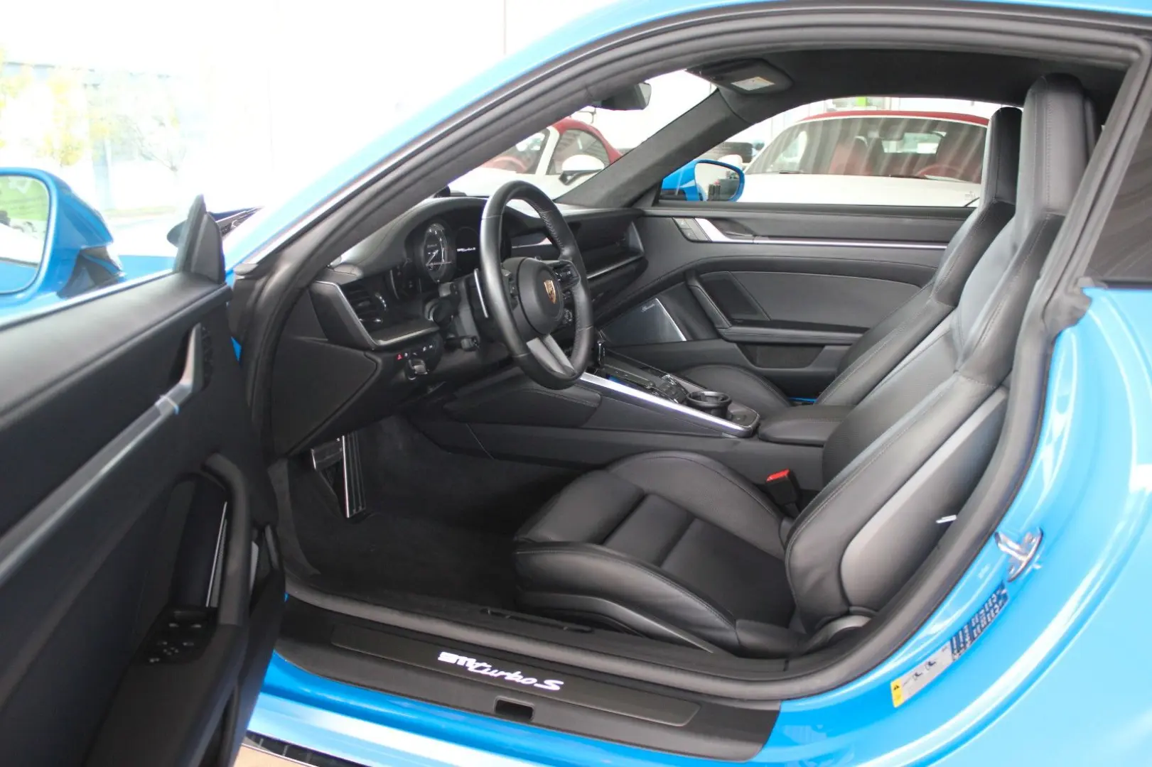 911 Turbo S SportDesign Lift G-Dach Burmester