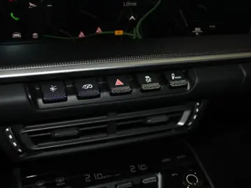 911 Turbo S SportDesign Lift G-Dach Burmester