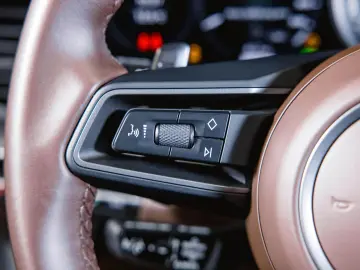 911 Carrera 4S Clubleder Liftsystem Sport Chrono